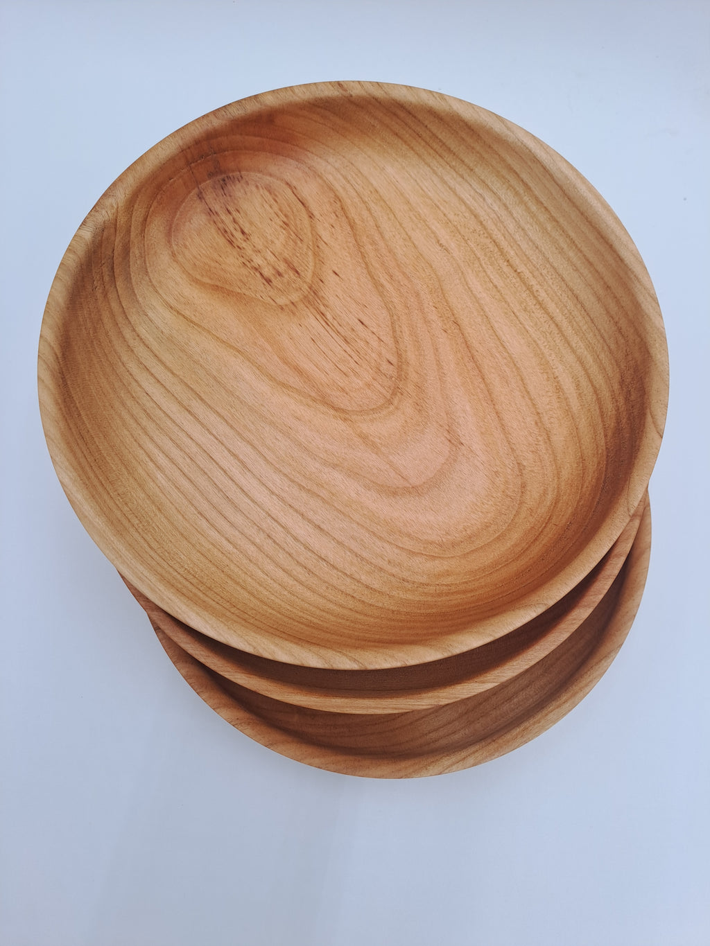 Assiette en merisier