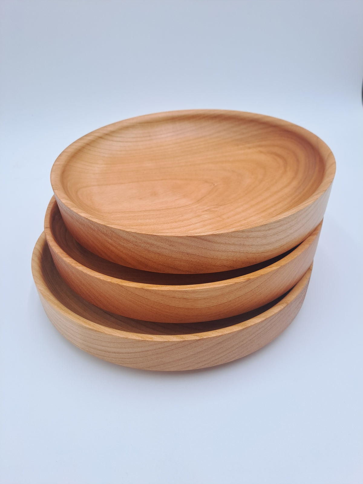 Assiette en merisier