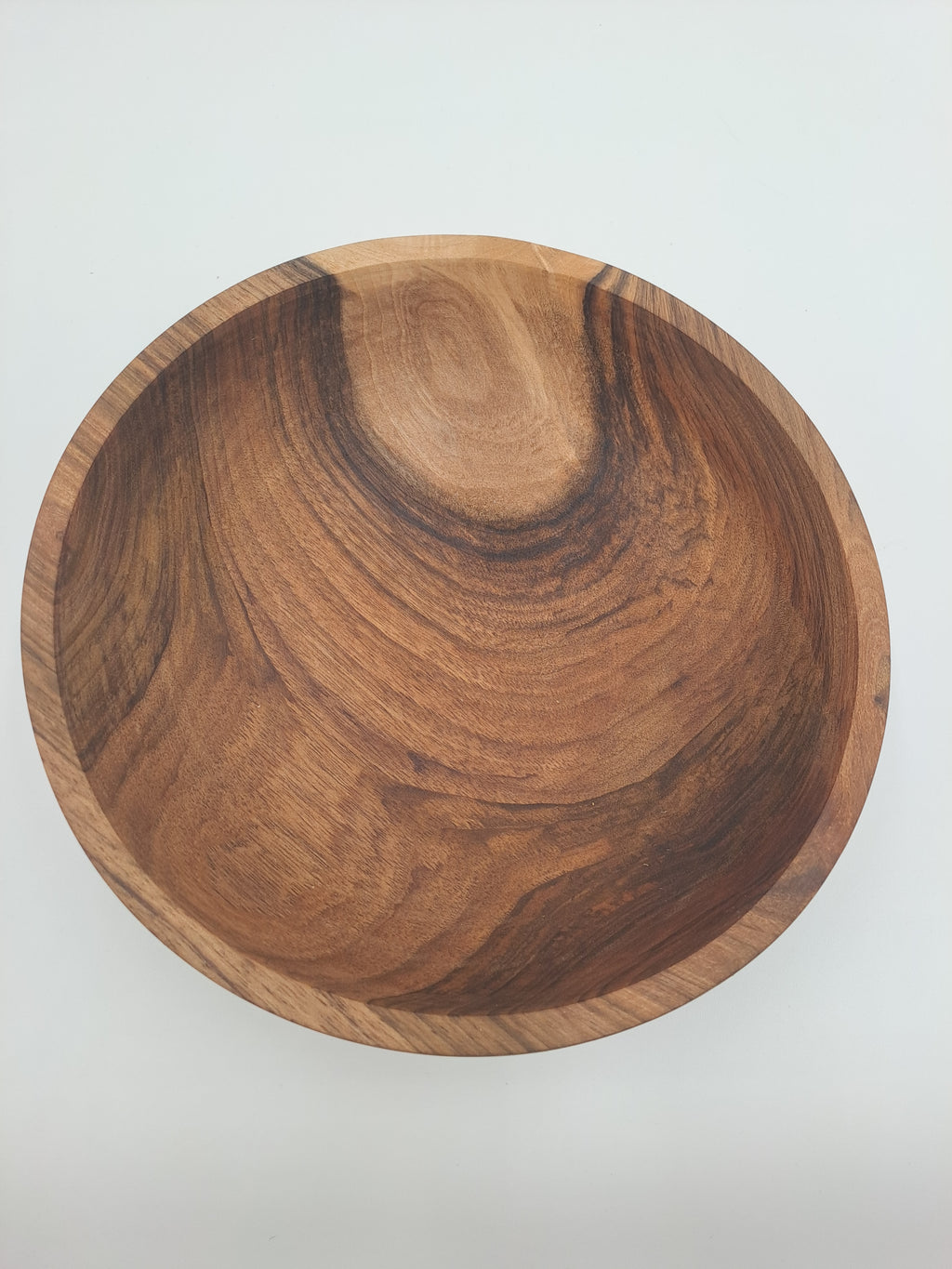 Plat en noyer 002